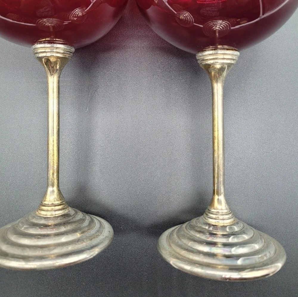 Ruby Red Glass Balloon Wine Glasses Silver Metal Stem Stepped Foot Set of 3 Vtg‍